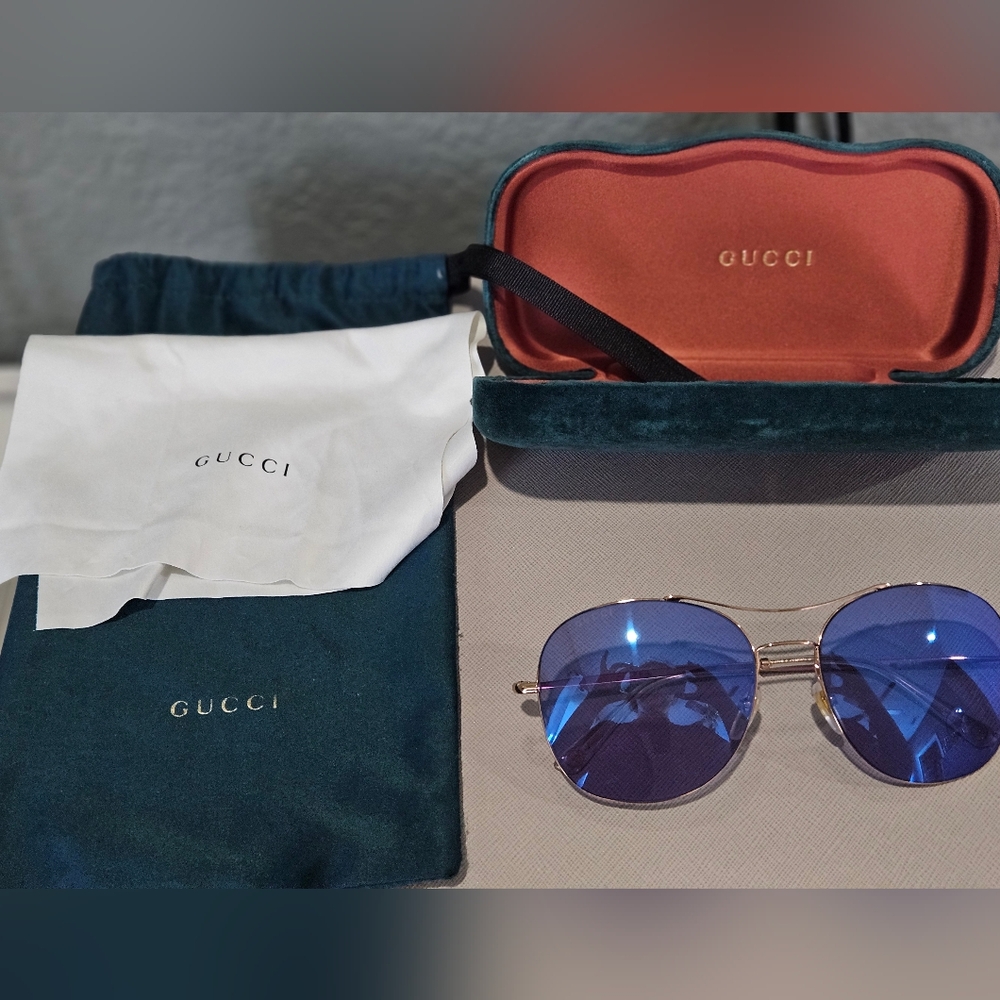 Gucci Aviator Sunglasses